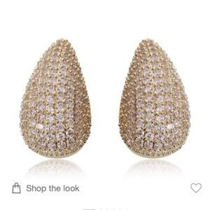 Jewels By Sunaina Narina Stud Earrings Gold